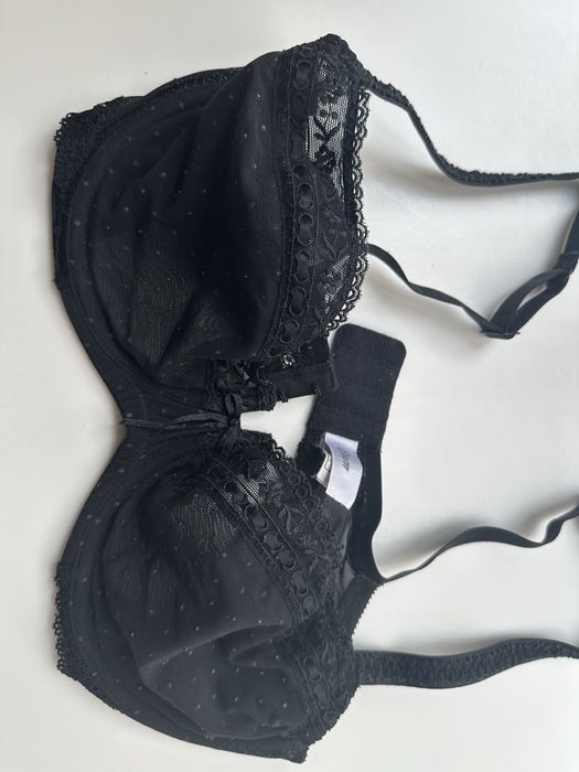 Biustonosz Etam 75E, koronka