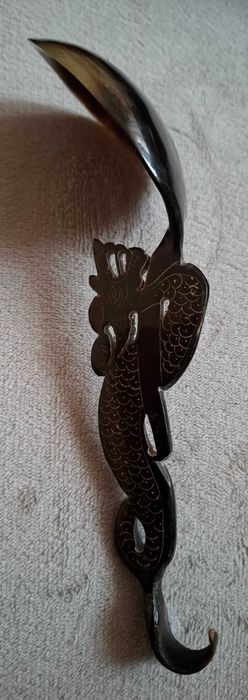 vintage rzeźbiona łyżka