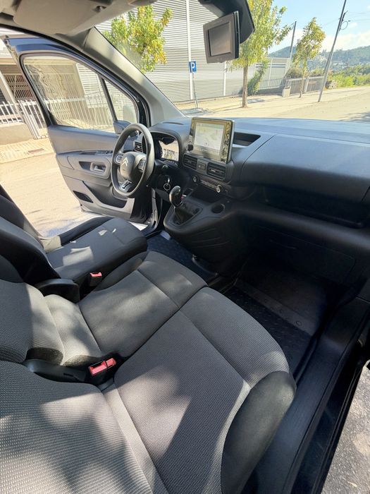 Citroen Berlingo 1.6 Hdi 100cv GPS/Câmaras/3lugs.