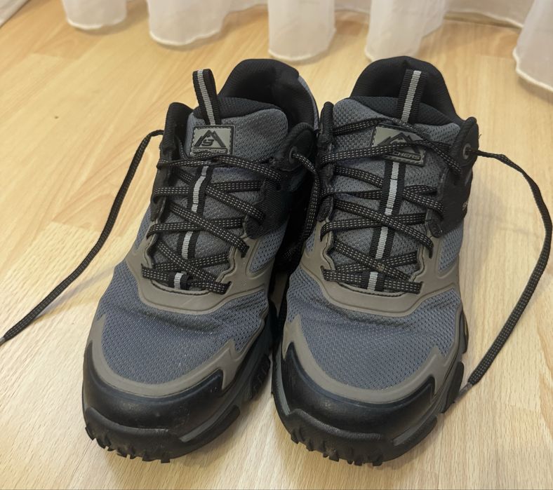 Кросівки Skechers Sleek Envoy, 41.5(26,5см)