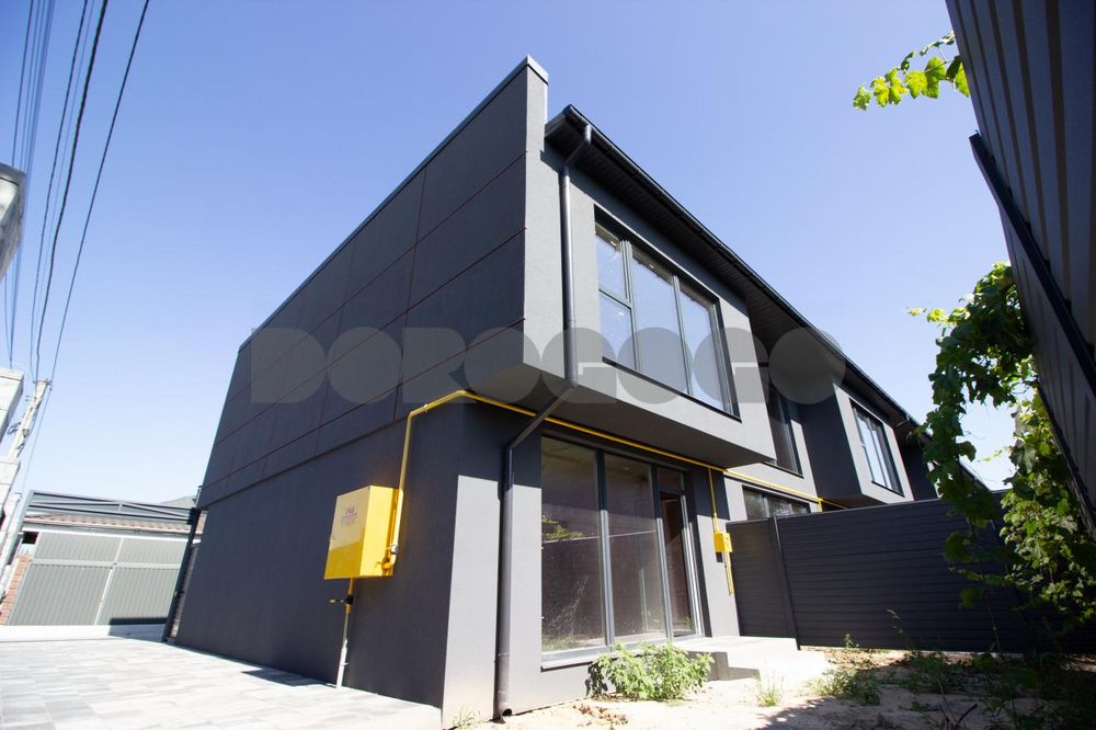 Продаж таунхаусу Софіївска Борщагівка ул. Зоряна 16