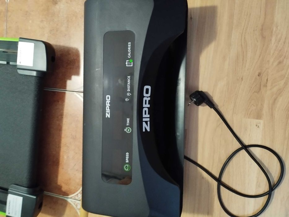 Konsola - wyswietlacz obudowa silnika bieżni ZIPRO LITE