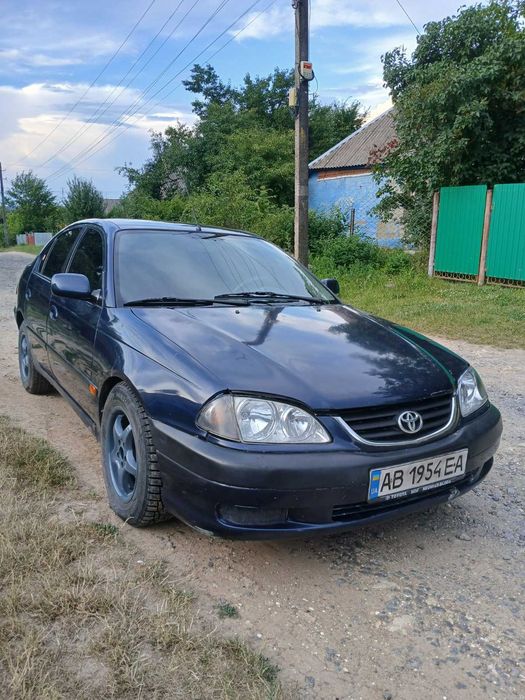 Toyota Avensis T22