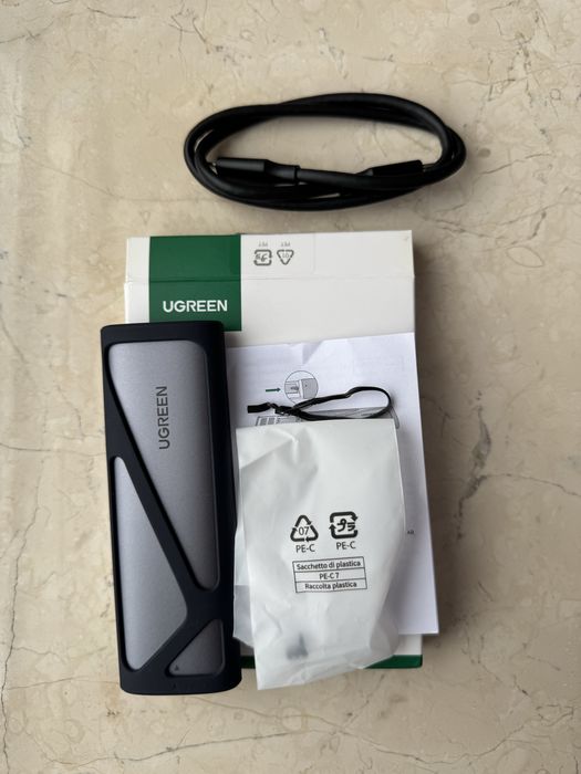 UGREEN CM400 зовнішній корпус для M.2 NVMe SSD USB 3.2 Gen2