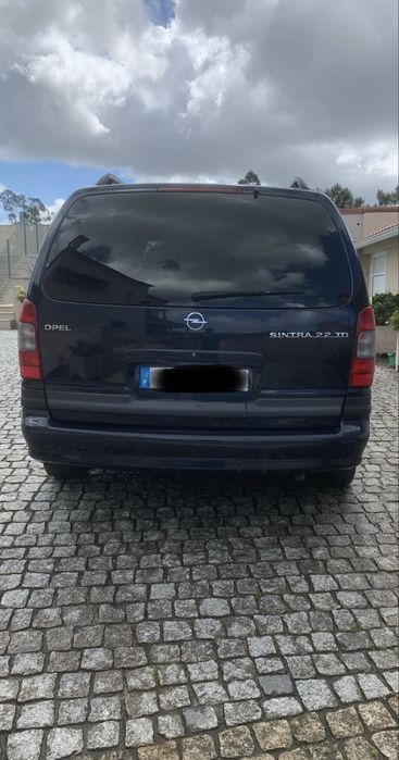 Opel sintra 2.2 TD