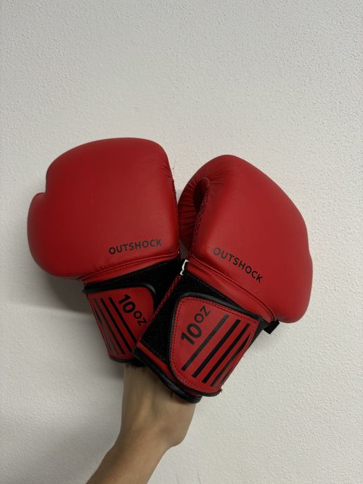 Saco de Boxe + Luvas Outshock- NOVOS
