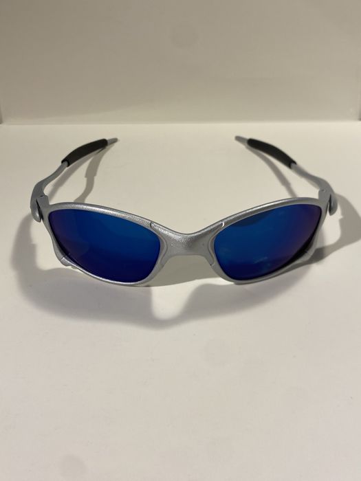 Juliet azul com haste cinza