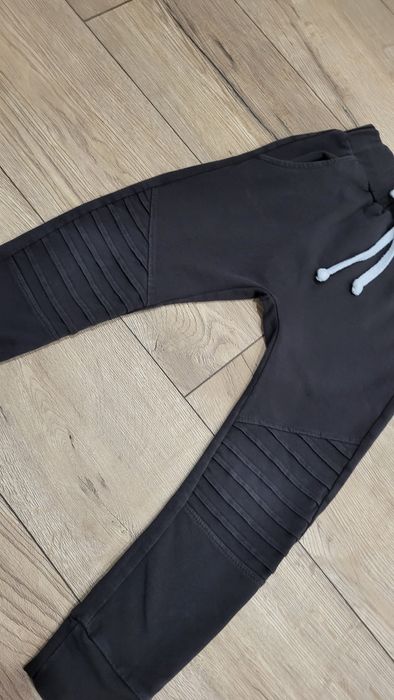 Spodnie Despacito 116 czekoladowe