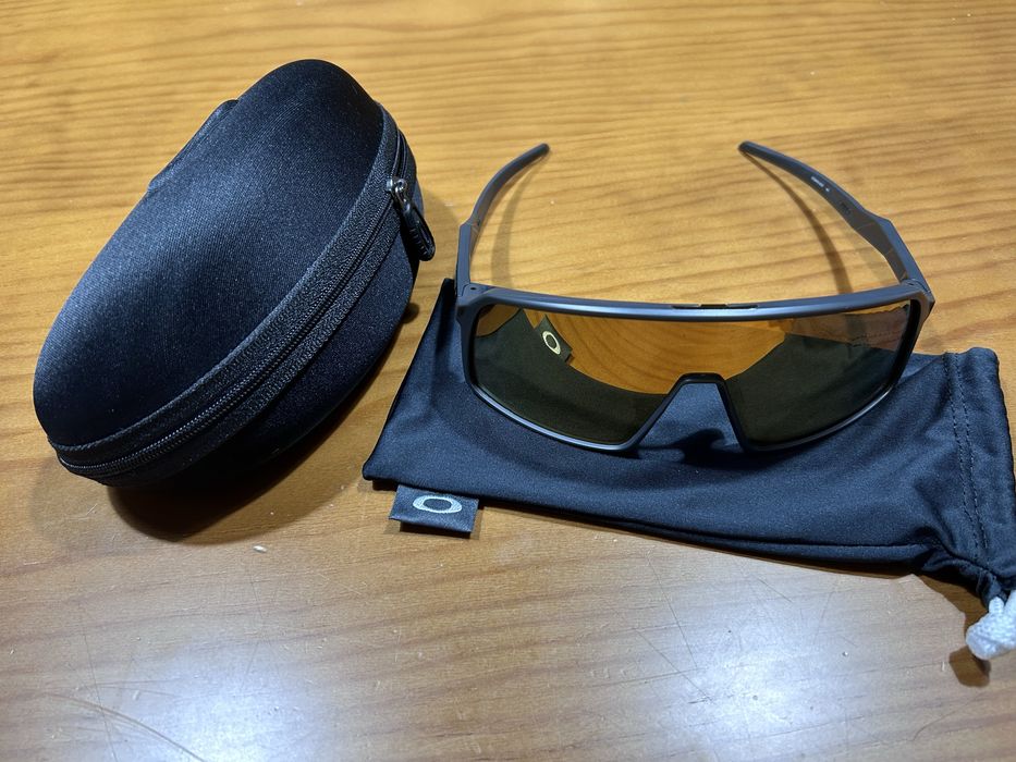Oakley Sutro 24K