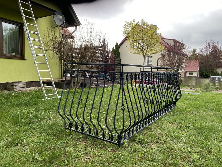Ocynkowana balustrada barierka na balkon