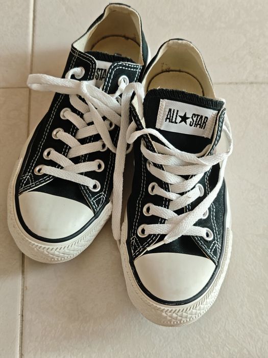 Sapatilhas Converse All Star Chuck Taylor Pretas (Tamanho 37.5 ) - Novas