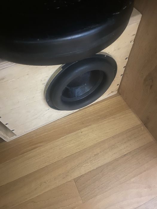 Сабуфер 8 дюймов