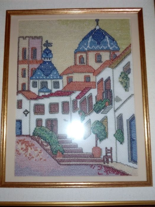 Quadro com paisagem em ponto de cruz