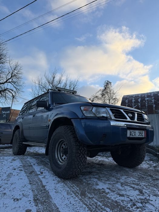 Продається патрол,ходова поліуретан нова,акумулятор новий,масло міст перед зад роздатка коробка нове motul,резина болотяна нова,двигун замінено на інший.Всі фільтра нові,резина оф роад нова.Готував для себе,за місяць вкладено більше 5000 тис $.