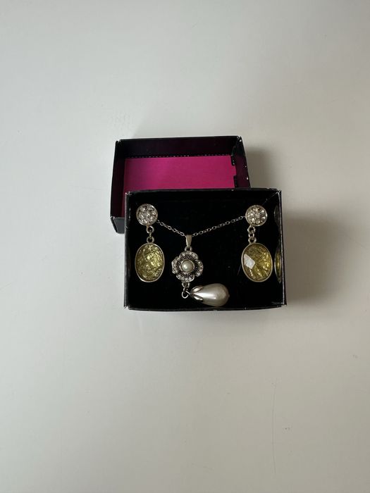 Avon łańcuszek +kolczyki