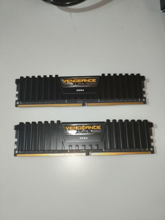 32GB DDR4 3200mhz CL16