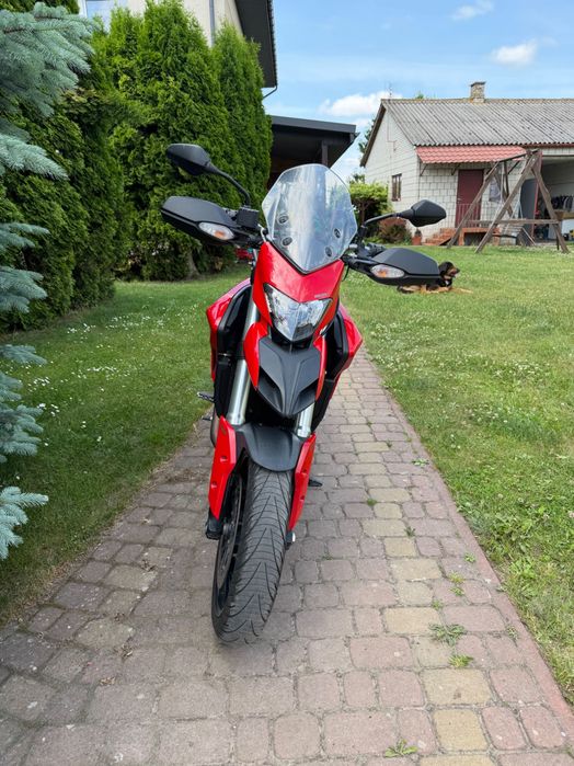 Ducati Hyperstrada 821
