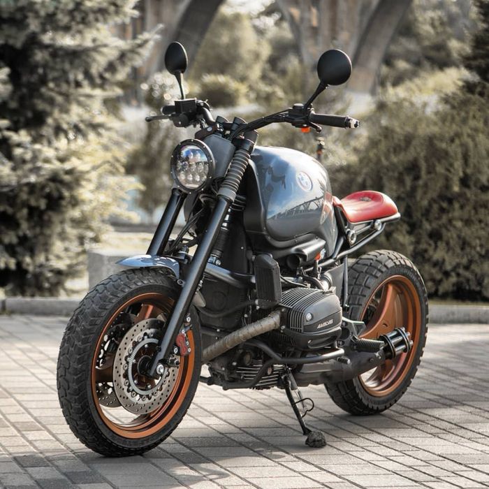 Продам BMW 1100r