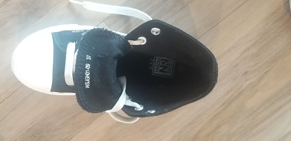 Trampki biało czarne rozm 37