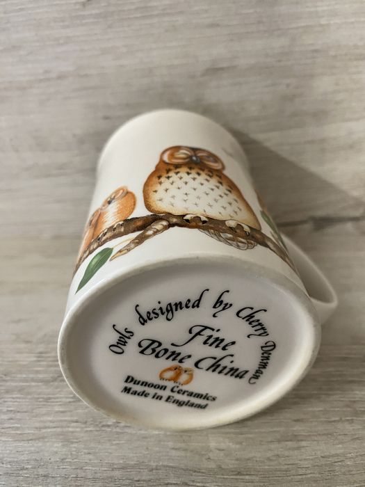 Porcelanowy kubek sowy