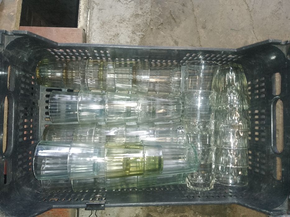 Продам графины стаканы