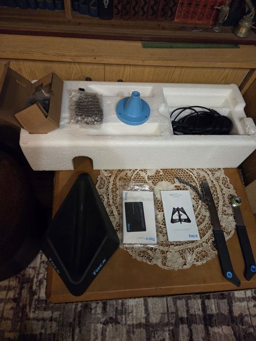 Велостанок Tacx Neo 2T smart