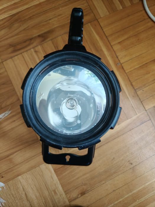 Reflektor, lampa samochodowa ,biwakowa ,akumulatorowa.