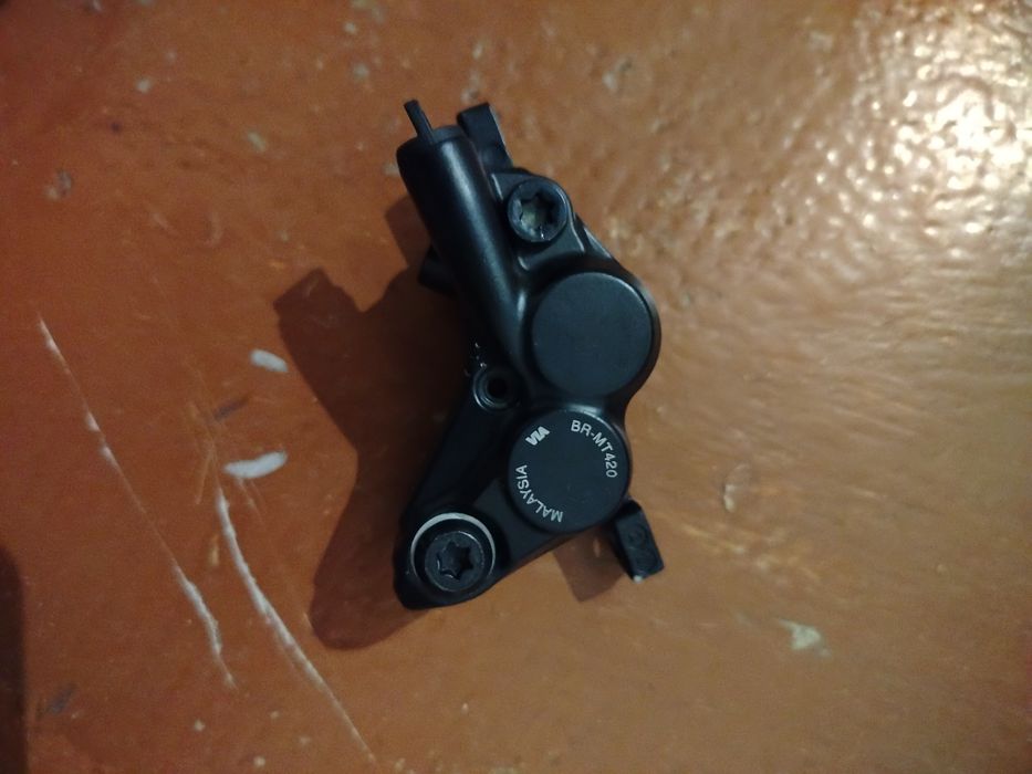 Гідравлічні гальма Shimano Deore M615 каліпер MT420 або М785 торг