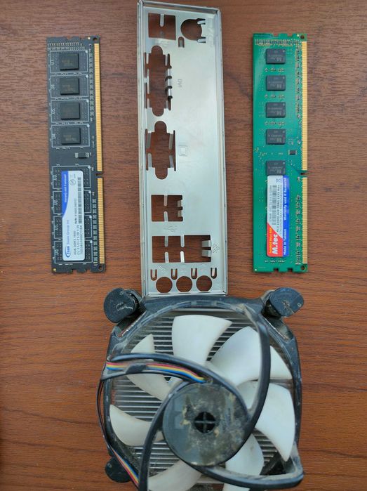 Материнська плата Asus P8H61-M LX2 + i3-2100 + 2X4Gb DDR3