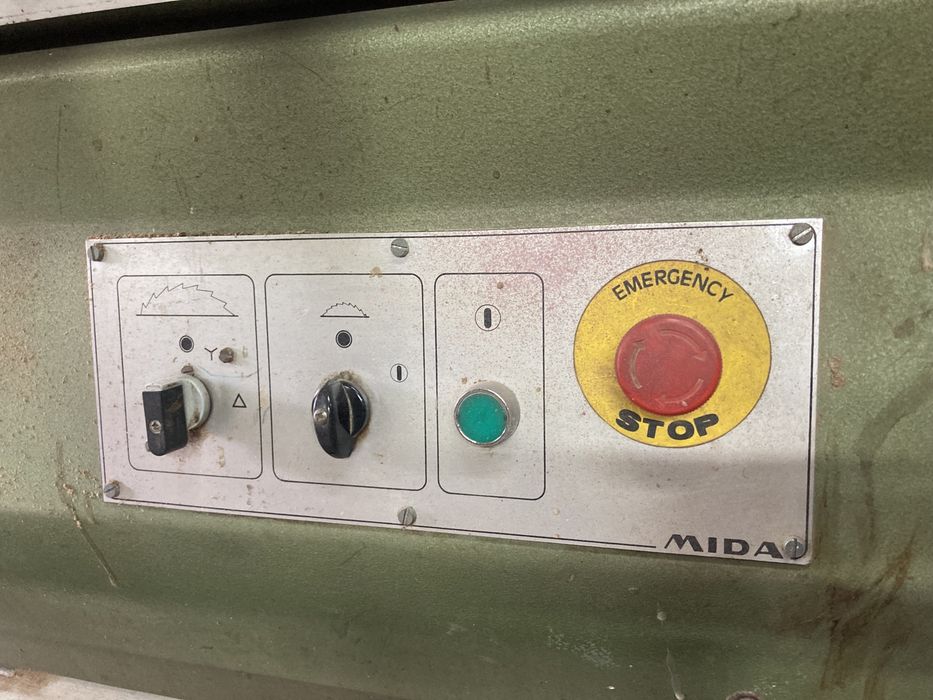 Vende se Máquinas de  carpintaria