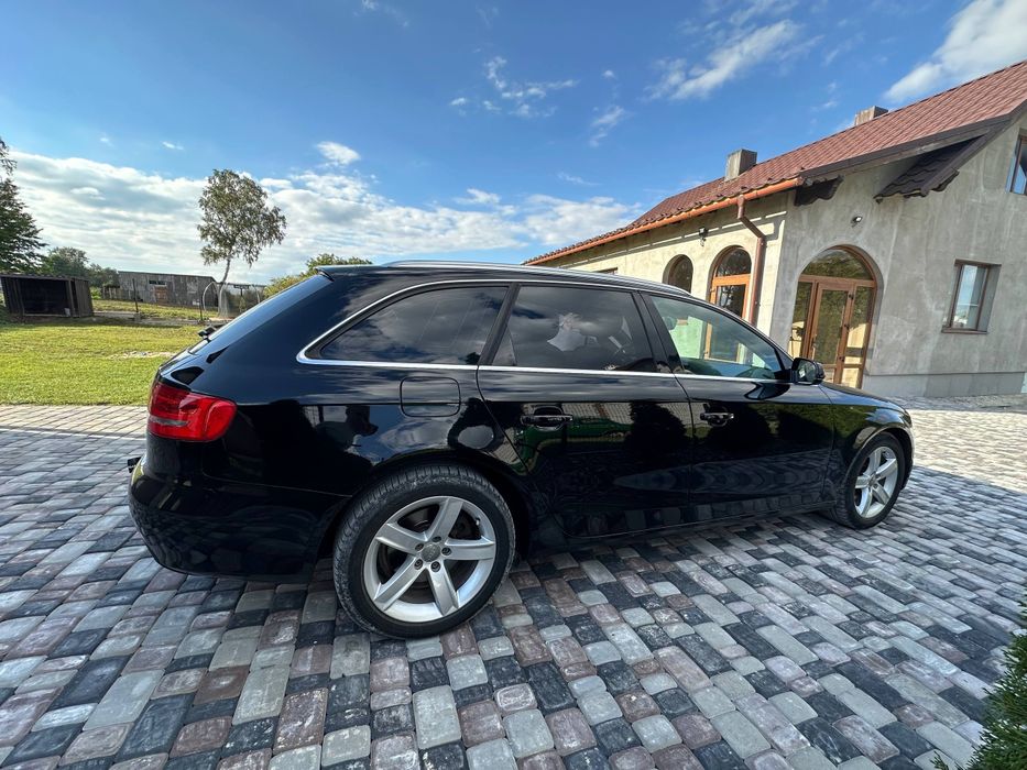 Продам автомобіль Audi A4