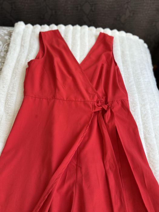 Macacão com rachas nas pernas tamanho L