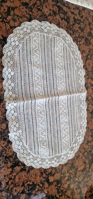 Various Crochet Doilies426638429504808962