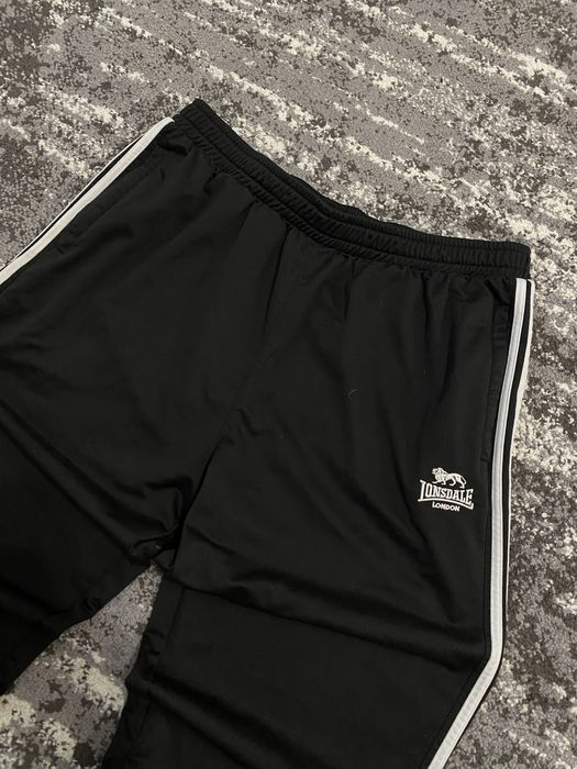 Штани Lonsdale London Л-ХЛ розмір стан ідеальний чорного кольору