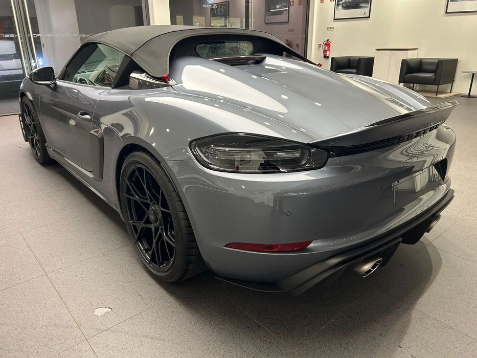 Porsche 718 Spyder