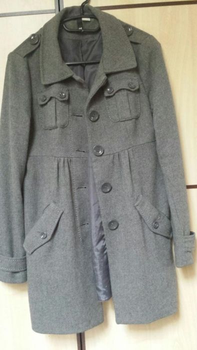 Wiosenno-jesienny płaszczyk ciążowy H&M r. 36