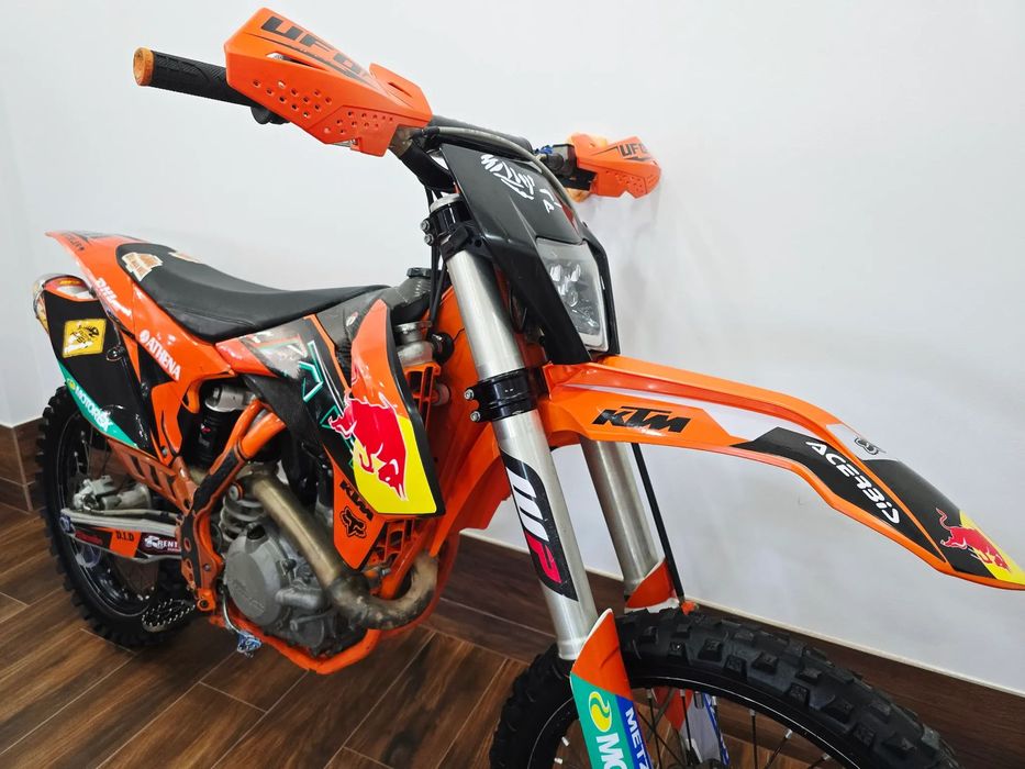 KTM
