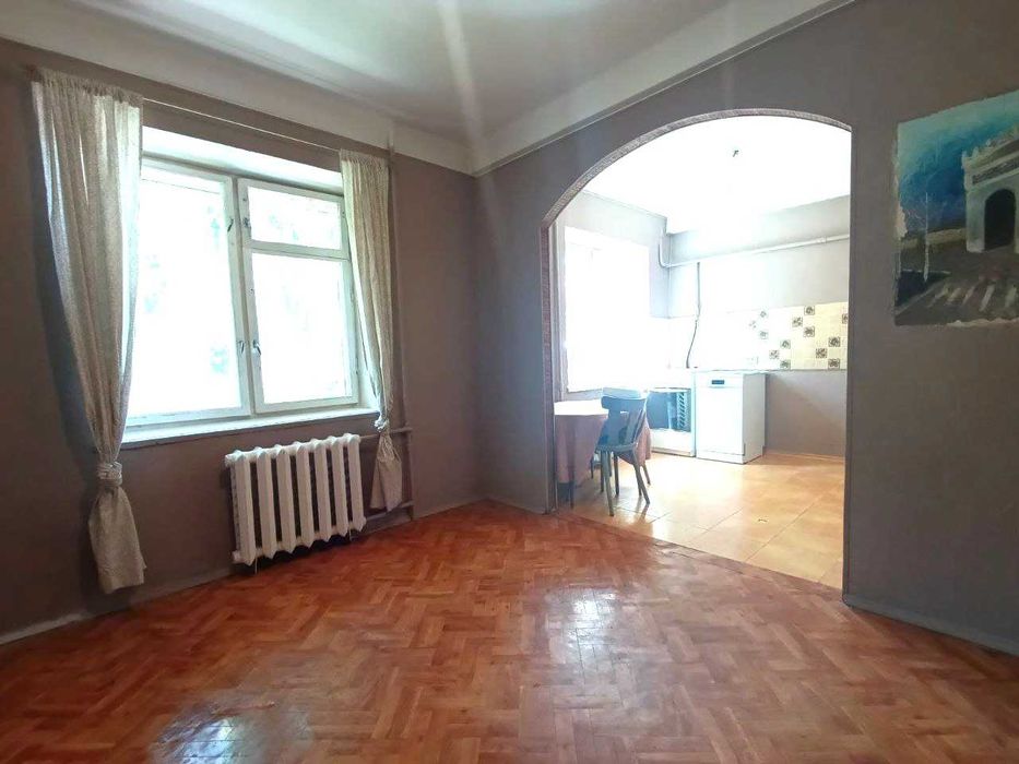 Без комісії! Продам 3к.кв. біля ст.м.Житомирська і Академмістечко!