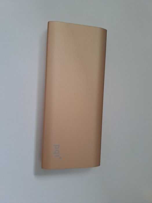 Elegancki powerbank 6000mah