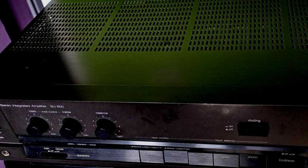 Wzmacniacz stereo Technics SU-800