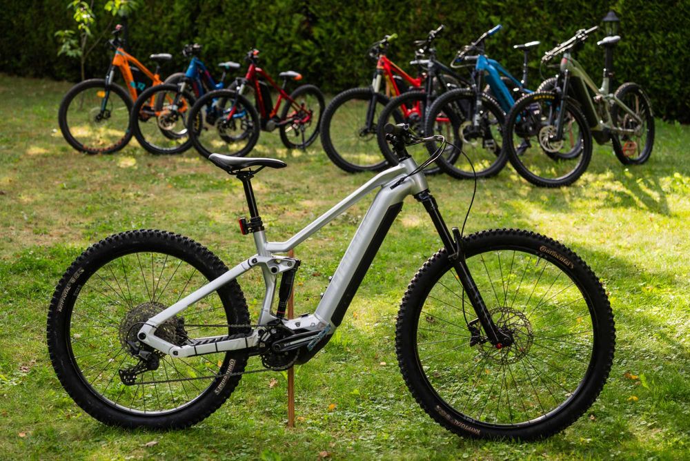 Wypożyczalnia rowerów elektrycznych E-Bike E-MTB Dzieci i Dorośli Bielsko-Biała Wynajem dziecięcy rower elektryczny  enduro ebike