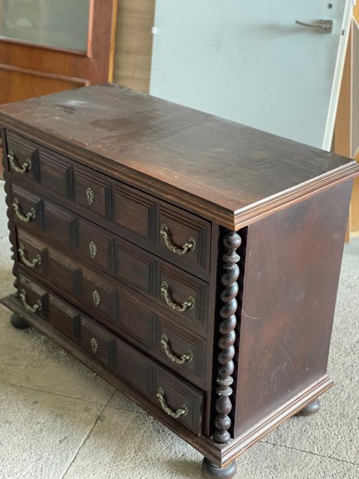 Cómoda em Mogno p/ Restauro