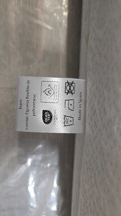 Materac do łóżeczka dziecięcego o wymiarach 120 x 60 cm