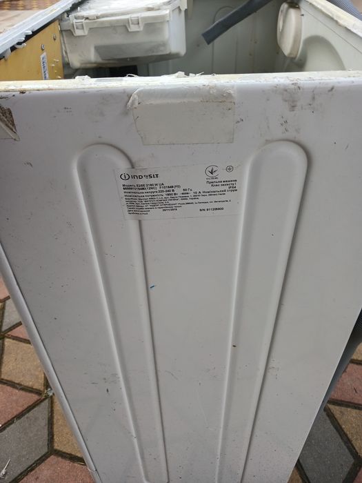 Индезит запчасти.