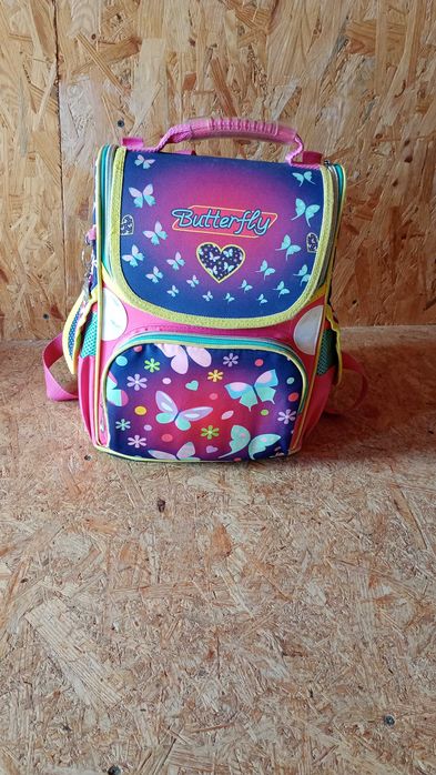 Рюкзак шкільний, для дівчинки 1-4 класс.