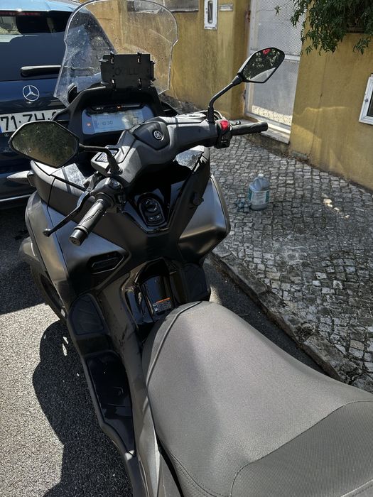 Yamaha tricity 300