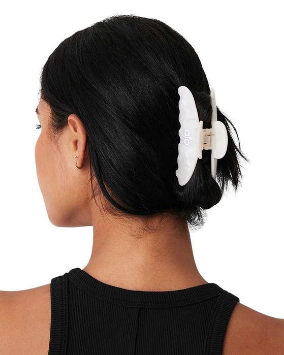 Затискач для волосся Alo Yoga 90's Claw Clip White Pearl