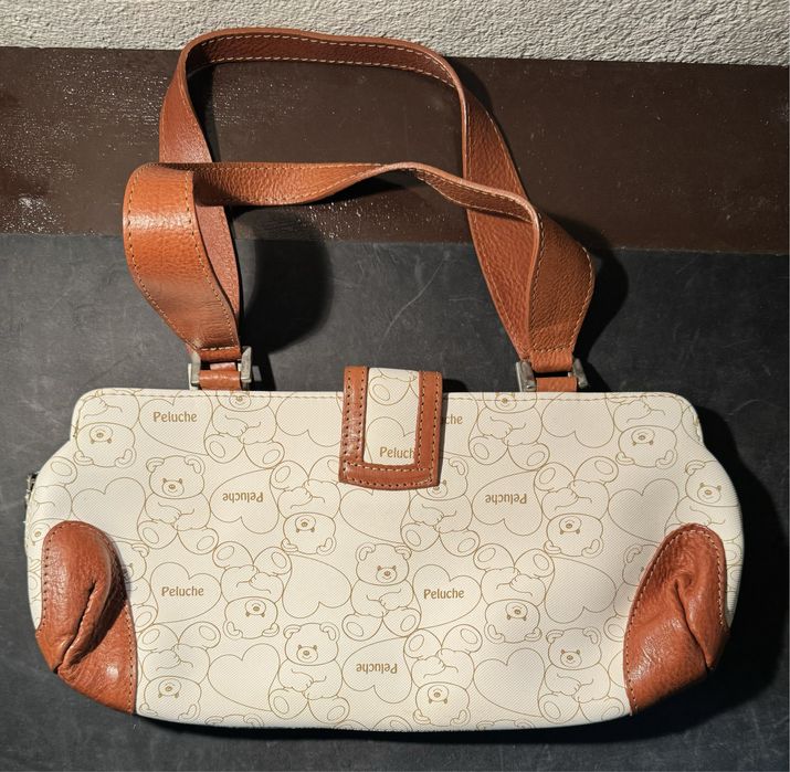 Mala senhora Peluche