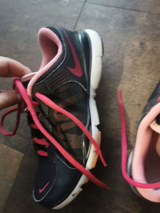 Nike Tenisówki trampki adidasy 37,5 23,5 cm stan bdb