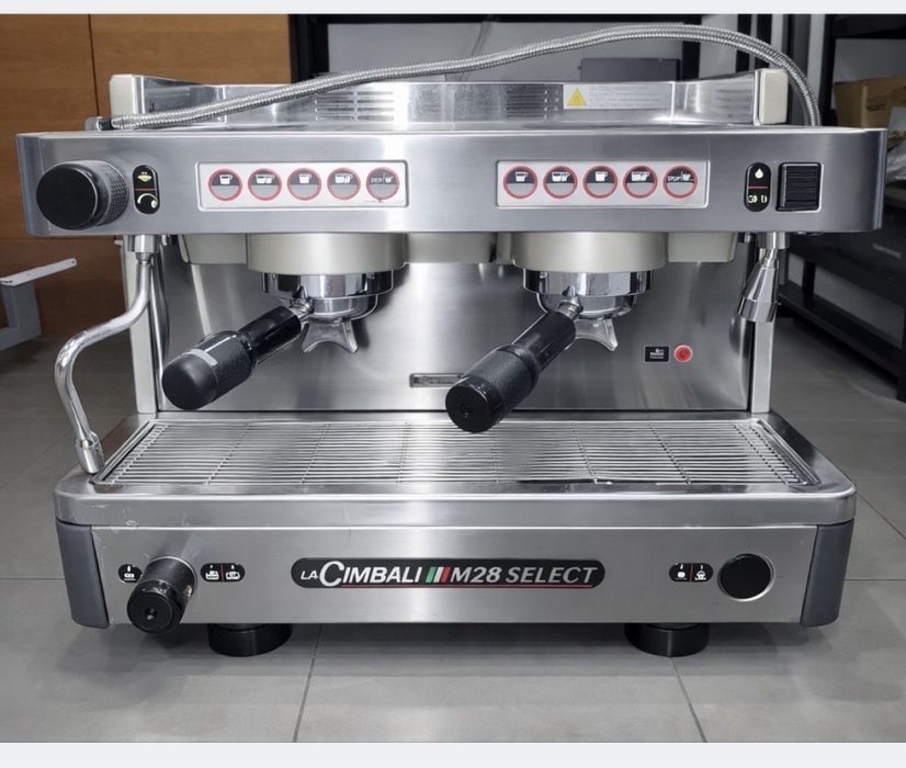 Професійна кавомашина La Cimbali M28 Select (2 групи)